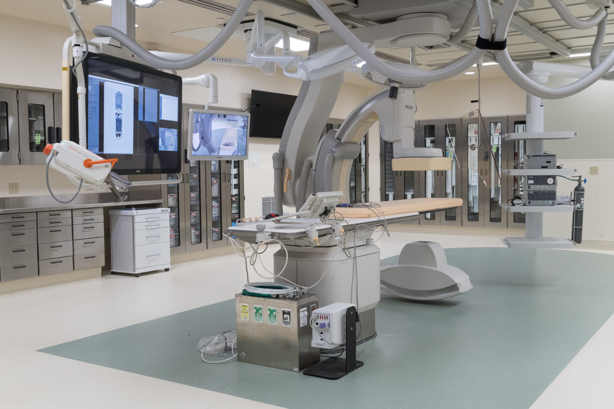 A view from inside the Pocket Foundation Hybrid Cardiac Interventional Suite at the James L. Voss Veterinary Teaching Hospital. April 13, 2018